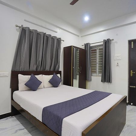 Hotel Ar Residency Csennai Kültér fotó